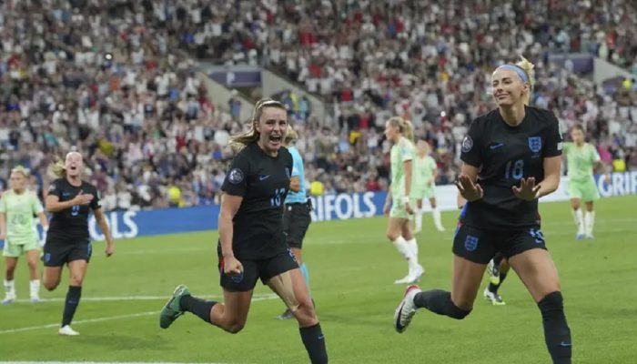 Inggris vs Italia: Singa Betina Tembus Final EURO Women 2025!
