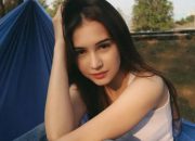 Profil Sandrinna Michelle: Aktris Blasteran yang Trending karena Peran di Viu