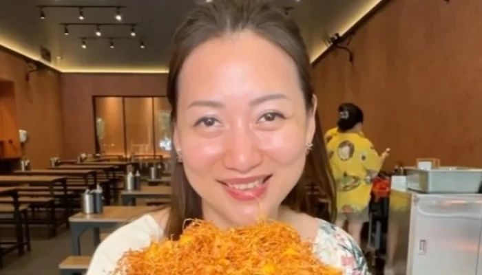 Donat Pinkan Mambo Kena Review Pedas Nanakoot, Netizen Heboh Sampai Viral