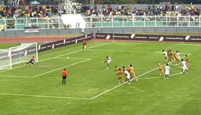 Bhayangkara vs PSM: Laga Berakhir Imbang 1-1, Spasojevic dan Dias Cetak Penalti