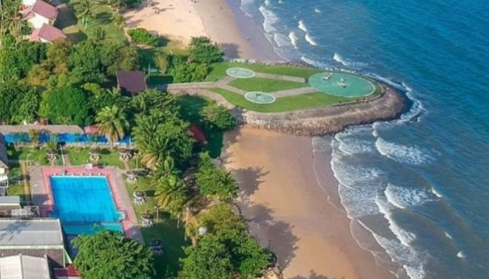 Keindahan Alam Pantai Batu-Batu Banua Patra yang Wajib Dikunjungi