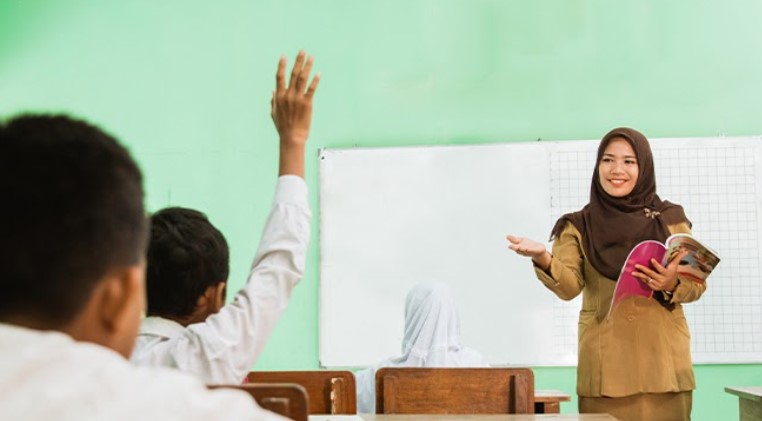 3.400 Guru Honorer Kutim Dapat Insentif, Begini Penjelasan Disdikbud
