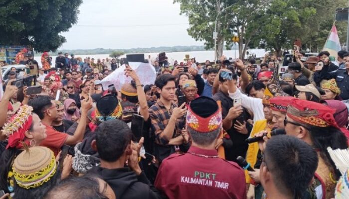 Aksi Damai Masyarakat Adat Kukar, Kapolda Turun Langsung Redam Massa