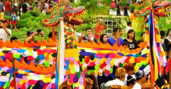 Rangkaian Erau 2025 Siap Digelar, Dari Kirab Budaya hingga Belimbur di Tenggarong Rangkaian Erau 2025 Siap Digelar, Dari Kirab Budaya hingga Belimbur di Tenggarong