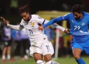 Islandia vs Prancis Berakhir Imbang 2-2, Les Bleus Kehilangan Poin Penting di Grup D Islandia vs Prancis Berakhir Imbang 2-2, Les Bleus Kehilangan Poin Penting di Grup D