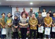 Tujuh Mahasiswa Mahulu Dapat Beasiswa Kuliah di China, Angela: Kebanggaan Daerah Perbatasan Tujuh Mahasiswa Mahulu Dapat Beasiswa Kuliah di China, Angela: Kebanggaan Daerah Perbatasan