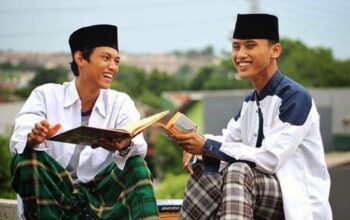Hari Santri Nasional 2025: DPMD Kukar Dukung Peran Aktif Santri dalam Pembangunan Daerah Hari Santri Nasional 2025: DPMD Kukar Dukung Peran Aktif Santri dalam Pembangunan Daerah