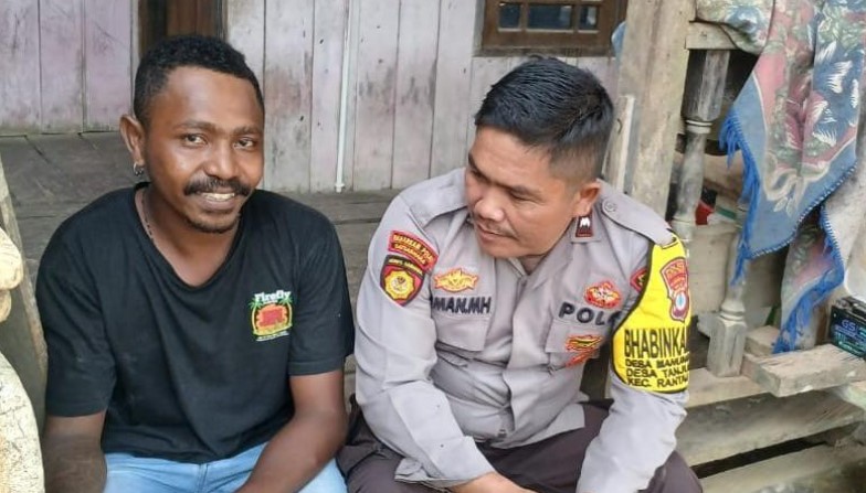 AIPDA Roman Himbau Warga Kutim Waspadai Penyebaran Hoaks di Media Sosial AIPDA Roman Himbau Warga Kutim Waspadai Penyebaran Hoaks di Media Sosial