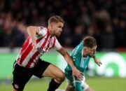 Hasil Brentford vs Liverpool: Kekalahan Telak di Anfield Buat The Reds Turun ke Peringkat Tiga Hasil Brentford vs Liverpool: Kekalahan Telak di Anfield Buat The Reds Turun ke Peringkat Tiga