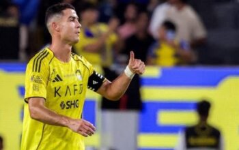 Hasil Liga Saudi: Al Nassr Menang Telak 2-0 Atas Al Hazm, Ronaldo Torehkan Rekor Gol Ke-950 Hasil Liga Saudi: Al Nassr Menang Telak 2-0 Atas Al Hazm, Ronaldo Torehkan Rekor Gol Ke-950