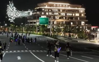 IKN Jadi Tuan Rumah Lari Malam Unik: Qubika Glow Run 7K Tawarkan Pengalaman Visual Memukau IKN Jadi Tuan Rumah Lari Malam Unik: Qubika Glow Run 7K Tawarkan Pengalaman Visual Memukau