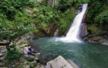 Menikmati Pesona Air Terjun Haratai Loksado di Kalimantan Selatan Menikmati Pesona Air Terjun Haratai Loksado di Kalimantan Selatan