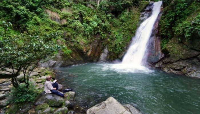 Menikmati Pesona Air Terjun Haratai Loksado di Kalimantan Selatan