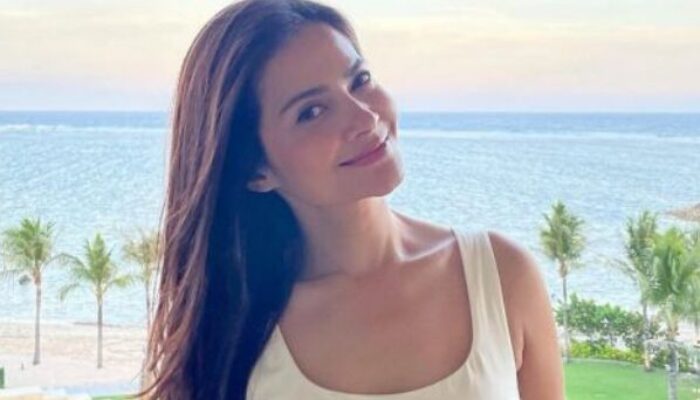 Profil Cut Tari: Aktris Senior, Skandal, & Karier yang Bangkit Kembali