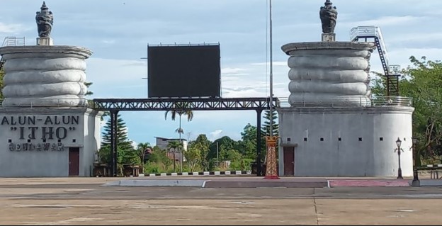 Alun Alun Itho Sendawar Jadi Pusat Aktivitas dan Wisata Warga Kubar Alun Alun Itho Sendawar Jadi Pusat Aktivitas dan Wisata Warga Kubar