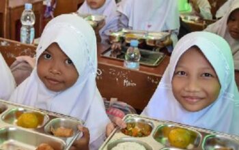 Pemerintah Targetkan Jangkau 82,9 Juta Penerima Program MBG di 2025 Pemerintah Targetkan Jangkau 82,9 Juta Penerima Program MBG di 2025