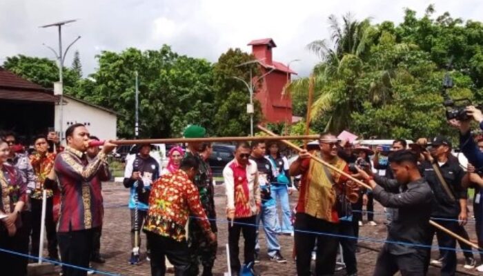 Festival Dahau 2025 Rayakan HUT ke-26 Kutai Barat dengan Tari Kolosal dan Rekor MURI