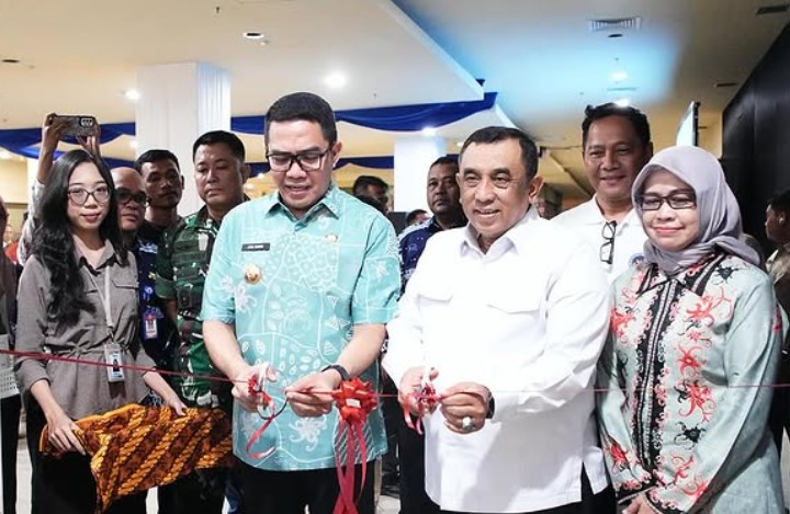 Pemkot Samarinda Jalankan Program Makanan Bergizi Gratis untuk 135 Ribu Siswa Pemkot Samarinda Jalankan Program Makanan Bergizi Gratis untuk 135 Ribu Siswa