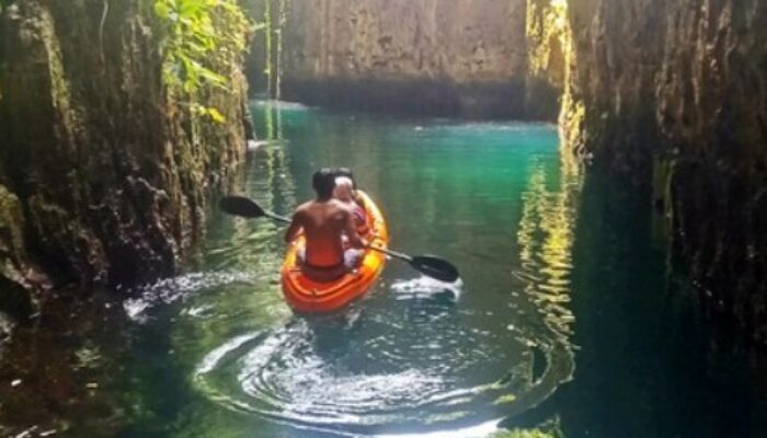 Destinasi Baru di Berau: Pesona Gua Gumantung, Keindahan Alam di Pulau Maratua
