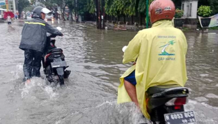 Presiden Prabowo Subianto Fokus Tuntaskan Masalah Banjir di Jakarta dan Pulau Jawa