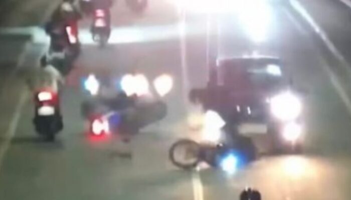 Kecelakaan Fatal di Jembatan Kukar, Dua Sepeda Motor Tabrakan di Tenggarong