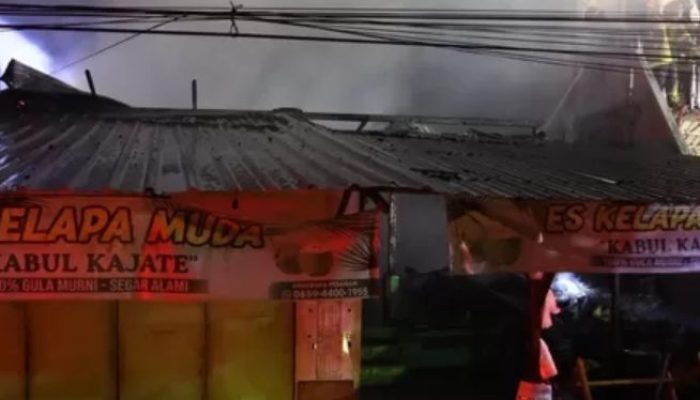 Permukiman Padat di Balikpapan Tengah Terbakar, Warga Panik
