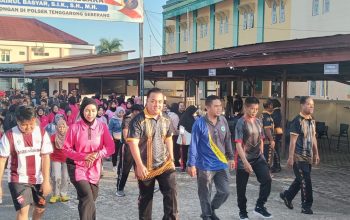 Jalan Santai 3 Kilometer Jadi Ruang Silaturahmi Polisi dan Warga Tenggarong Seberang