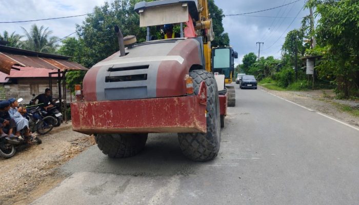 BBPJN Kaltim Lanjutkan Pemeliharaan Ruas Sambera–Santan–Bontang, Jaga Kemantapan Jalan Nasional
