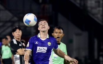 Persib Singkirkan Persija 2-1, El Clasico Indonesia Berakhir untuk Maung Bandung