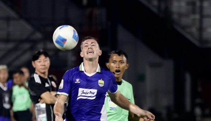 Persib Singkirkan Persija 2-1, El Clasico Indonesia Berakhir untuk Maung Bandung