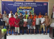 Kapal Nelayan Tenggelam di Bontang, 11 Awak Selamat dari Terombang-ambing