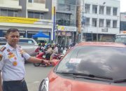 Dishub Samarinda Bikin Rapi, Gembos Ban yang Bikin Macet!