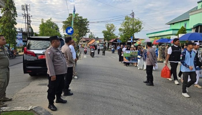 Polres dan Warga Bontang Kompak Sukseskan Pawai Tahun Baru Islam