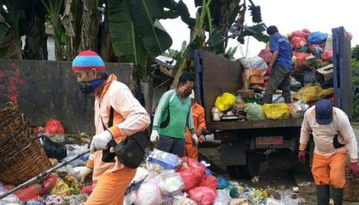 Sampah Jadi Masalah Serius di Kubar, Ini Tanggapan DLH!