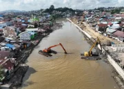 Pemkot Samarinda Genjot Penataan Bantaran Sungai SKM Tahun 2025